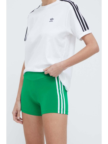 Къс панталон adidas Originals в зелено с апликация с висока талия