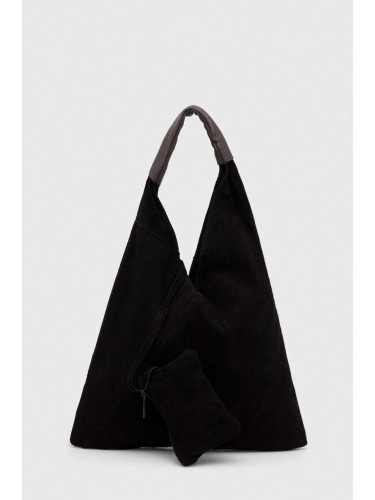 Велурена чанта Answear Lab в черно