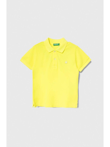 Детска памучна тениска с яка United Colors of Benetton в жълто с апликация