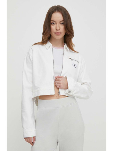 Дънково яке Calvin Klein Jeans в бяло преходен модел с уголемена кройка J20J222793