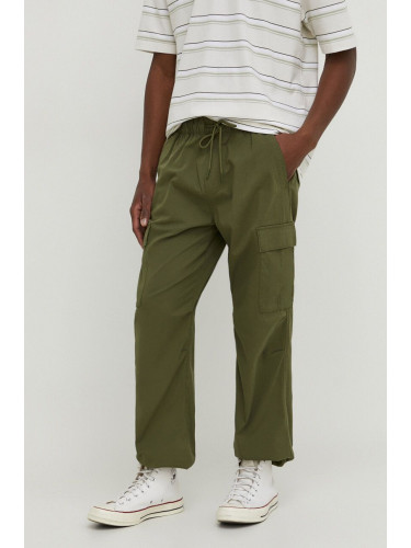 Панталон Hollister Co. в зелено със стандартна кройка