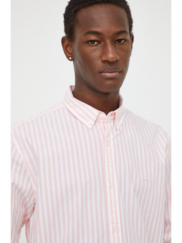 Памучна риза Levi's мъжка в розово със свободна кройка с яка с копче
