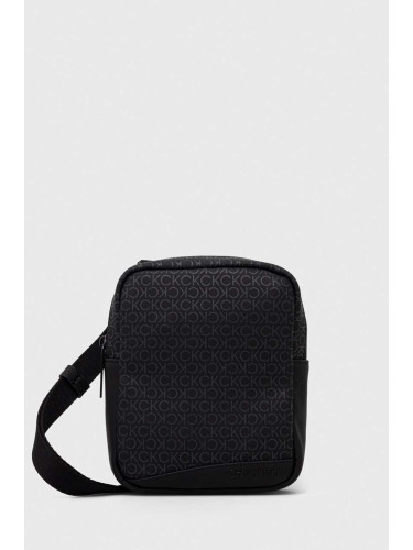 Чанта през рамо Calvin Klein в черно K50K511227