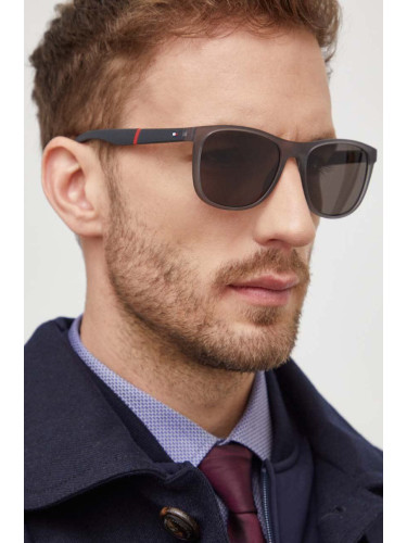 Слънчеви очила Tommy Hilfiger в сиво TH 2042/S