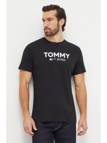 Памучна тениска Tommy Jeans в черно с принт DM0DM18264