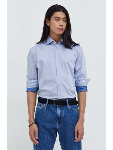 Памучна риза HUGO мъжка в синьо със стандартна кройка с класическа яка 50508303