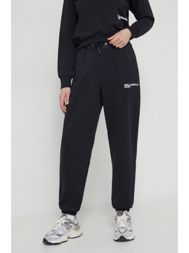 Спортен панталон Karl Lagerfeld Jeans в черно с апликация