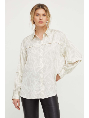 Риза Bruuns Bazaar дамска в бежово със свободна кройка с класическа яка