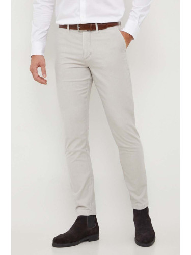 Панталон Tommy Hilfiger в сиво с кройка тип чино MW0MW33913