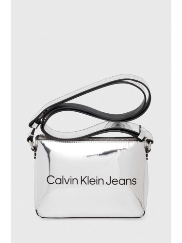 Чанта Calvin Klein Jeans в сребристо K60K611862