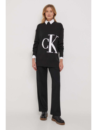 Памучен пуловер Calvin Klein Jeans в черно с ниско поло J20J222631