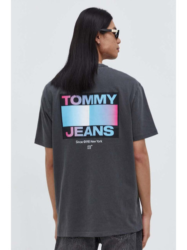 Памучна тениска Tommy Jeans в сиво с принт DM0DM18300