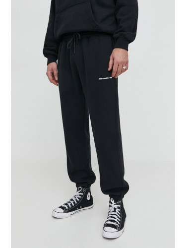 Спортен панталон Abercrombie & Fitch в черно с изчистен дизайн