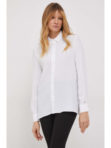 Риза Tommy Hilfiger дамска в бяло със свободна кройка с класическа яка WW0WW40535