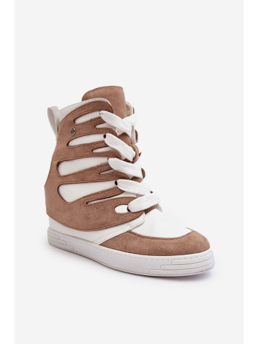 Boto Бежови кожени ботуши на клин с връзки Amria