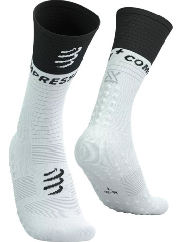 Compressport Mid Compression Socks V2.0 White/Black T1 Чорапи за бягане