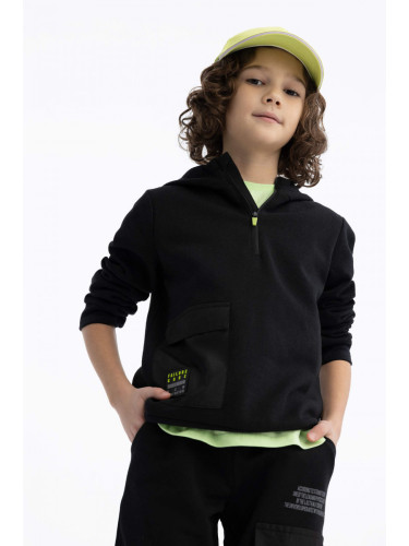 DEFACTO Boy Regular Fit Hooded Pocket Printed Sweatshirt