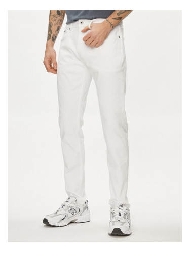 Pepe Jeans Дънки PM207390 Бял Tapered Fit