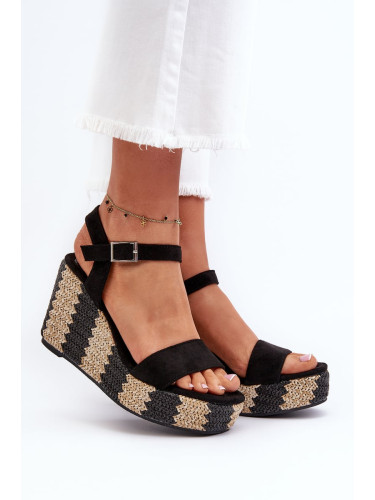 Women's wedge sandals with a braid, black Reviala