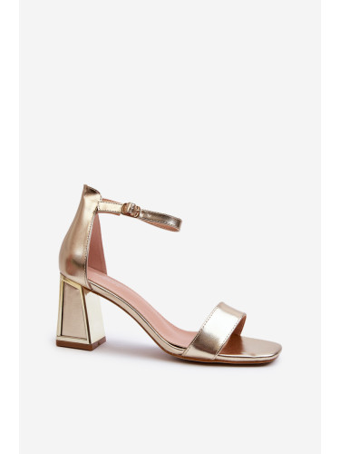 Boto Златни сандали с ток Pholia