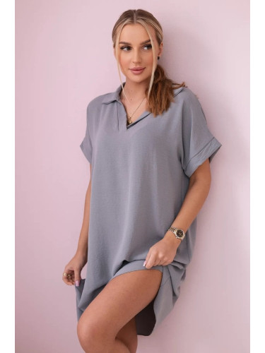Gray dress with neckline and collar