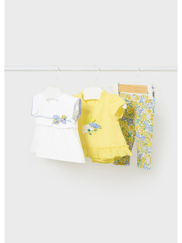 Бебешки комплект от три части в жълт цвят Mayoral