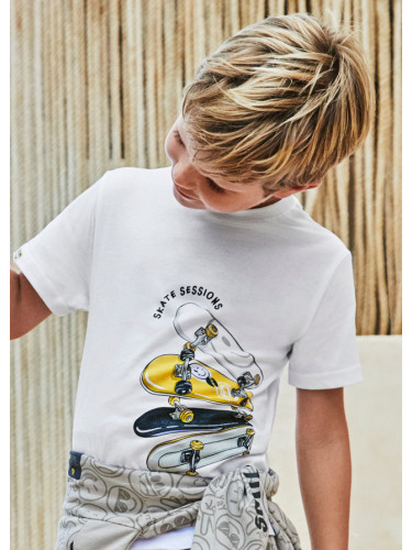 Детска тениска в бял цвят и жълта щампа Mayoral