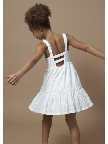 Детска рокля в бял цвят с бродерия Mayoral