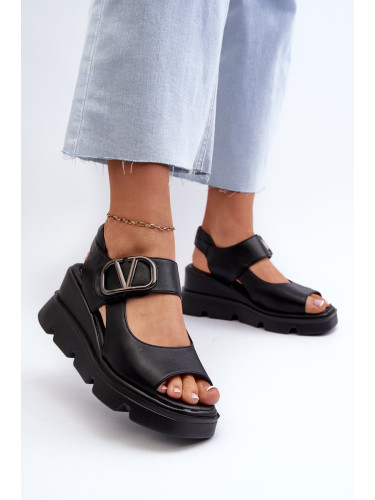 Women's wedge and platform sandals made of eco leather, black triaola