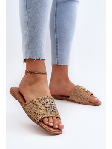 EVENTO Плоски дамски чехли с плетка и декорация Бежово Оменна