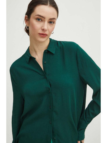 Риза Medicine дамска в зелено със стандартна кройка с класическа яка