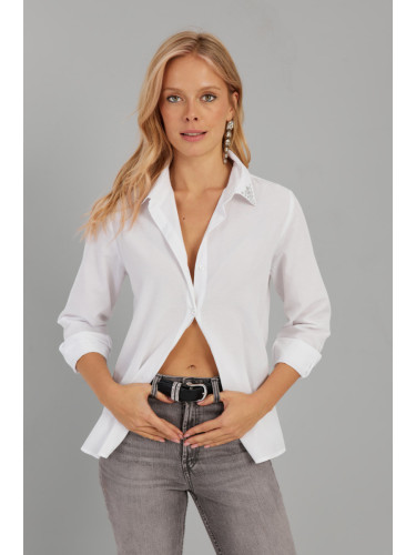 Cool & Sexy Women's White Stone Detailed Shirt
