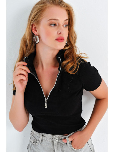 Trend Alaçatı Stili Women's Black Zipper Front Crop Blouse