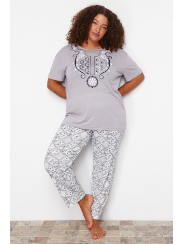 Trendyol Curve Gray Geometric Patterned Knitted Pajamas Set