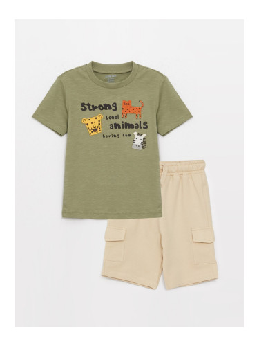 LC Waikiki Crew Neck Printed Short Sleeved Baby Boy T-Shirt And Shorts 2-Set