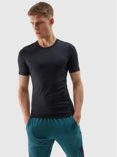 Men's slim sports T-shirt made of recycled 4F materials - deep black