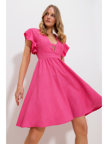 Trend Alaçatı Stili Women's Pink V-Neck Flounce Sleeves Back Zippered Aerobin Linen Woven Dress