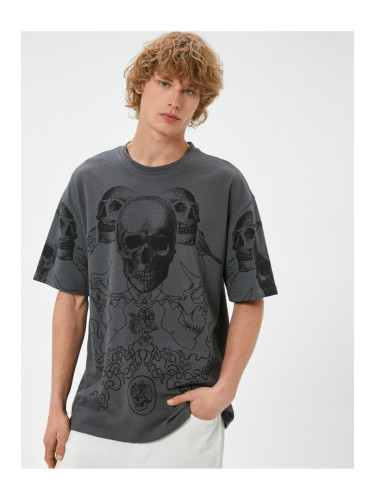 Koton Oversize T-Shirt Skull Printed Crew Neck