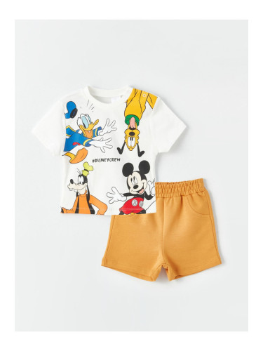 LC Waikiki Crew Neck Short Sleeved Disney Printed Baby Boy T-Shirt and Shorts 2-Set