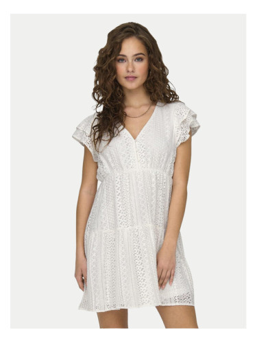 ONLY Лятна рокля Helena 15303058 Бял Regular Fit