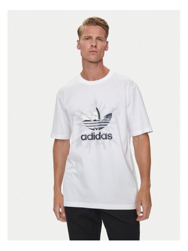 adidas Тишърт Graphic IR9438 Бял Regular Fit