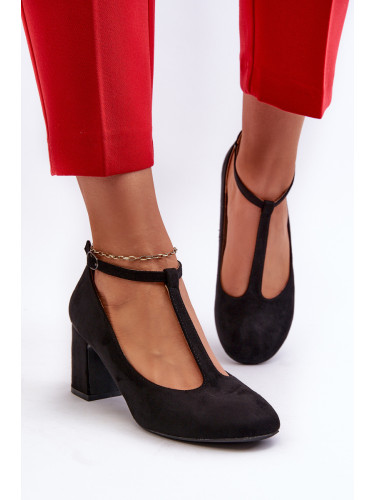 EVENTO Черни помпи от изкуствен велур с едър ток Raniyah