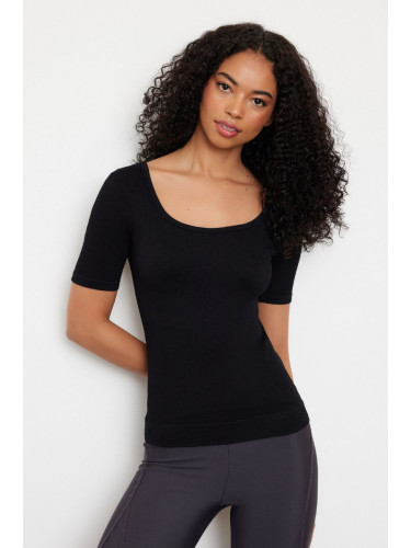 Trendyol Black Seamless Extra Stretchy Square Neck Knitted Sports Top/Blouse