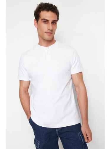Trendyol White Men's Regular Cut Collar Buttoned Basic T-shirt