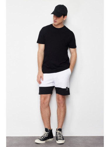 Trendyol White Regular Cut Contrast Color Blocked Cotton Labeled Shorts