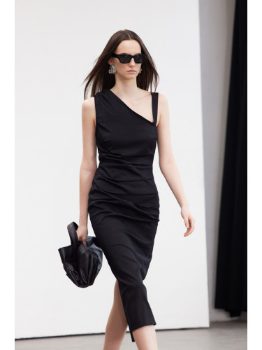 Trendyol Limited Edition Black Body-Fitting Asymmetrical Neck Detailed Midi Woven Dress