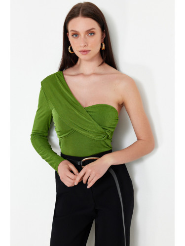 Trendyol Green Premium Shiny Surface and Soft Textured Gathering Detail Single Sleeve Knitted Blouse