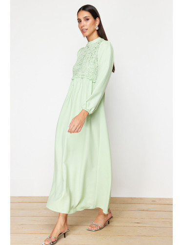 Trendyol Green Guipure/Scallop Detailed Woven Dress
