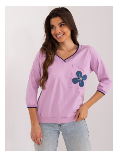Light purple casual blouse with appliqué