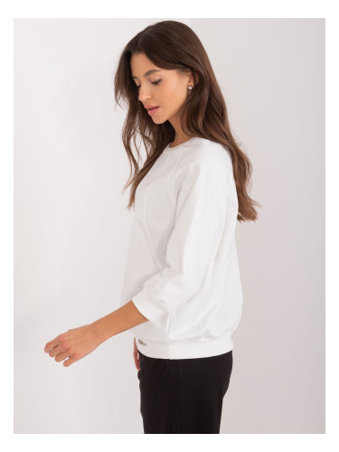 Ecru cotton blouse with 3/4 sleeves